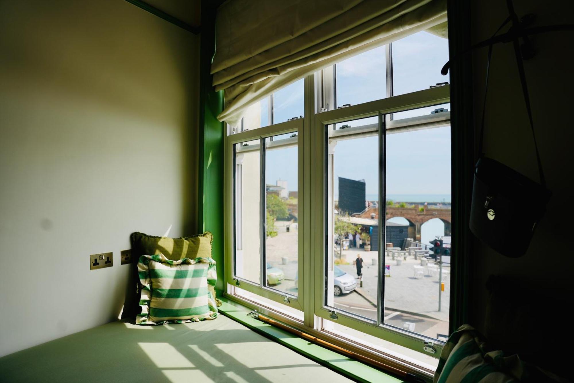 The London & Paris Hotel Folkestone Ngoại thất bức ảnh