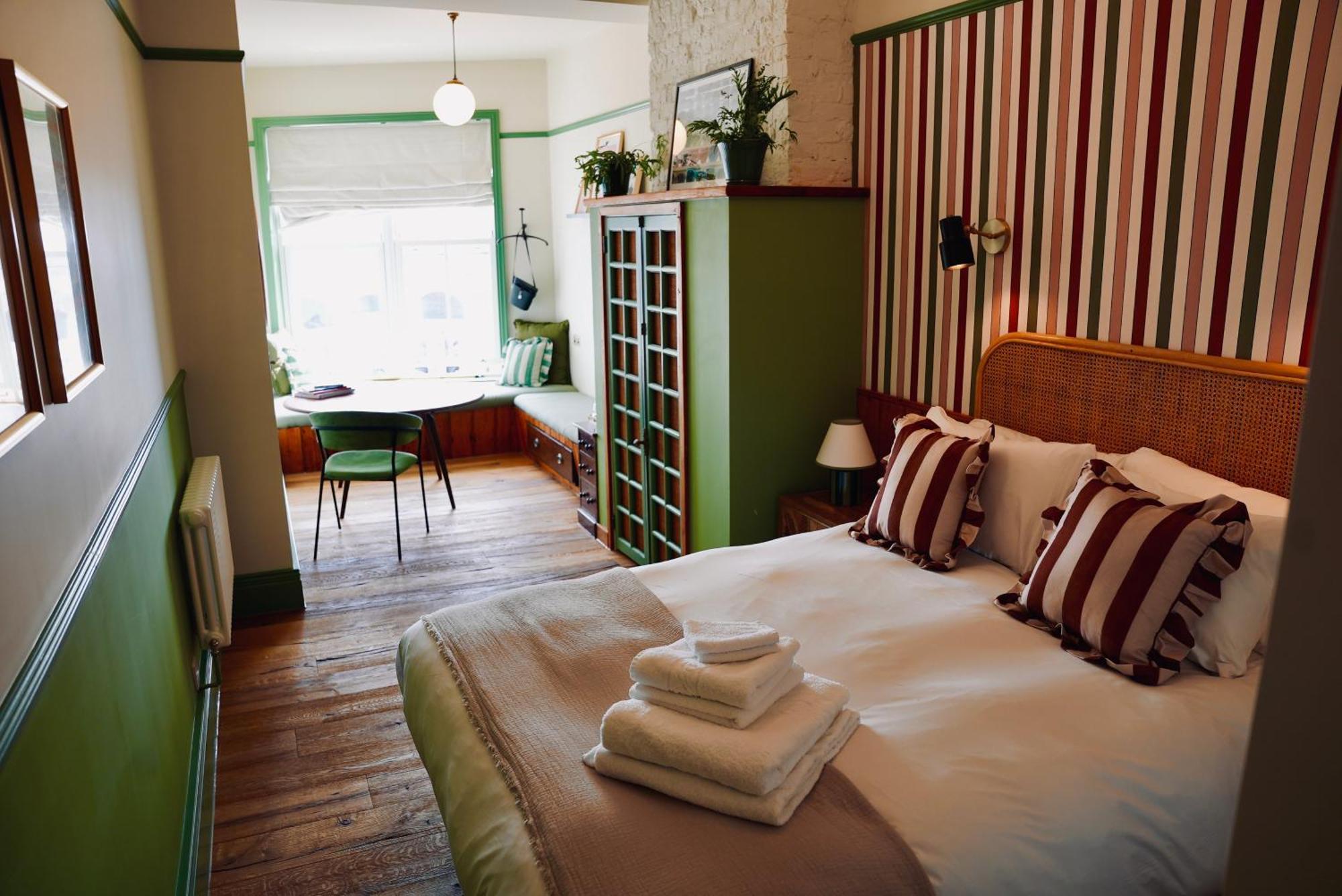 The London & Paris Hotel Folkestone Ngoại thất bức ảnh